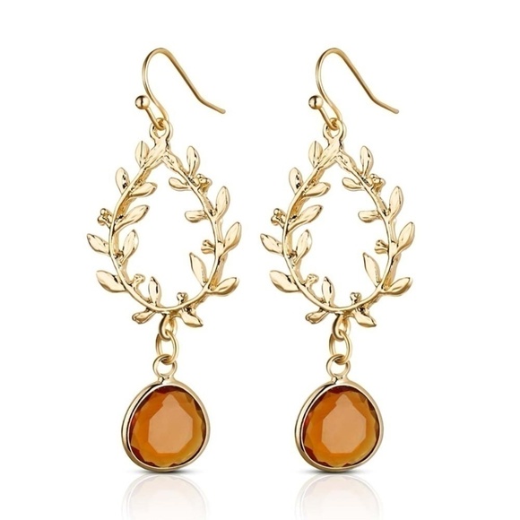 Elegant Gold Laurel Wreath Amber Crystal Earrings - Picture 1 of 1
